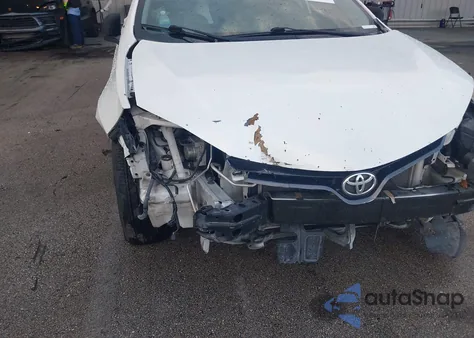 2016 Toyota Corolla Le z USA, uszkodzony, nr VIN 5YFBURHE1GP552818